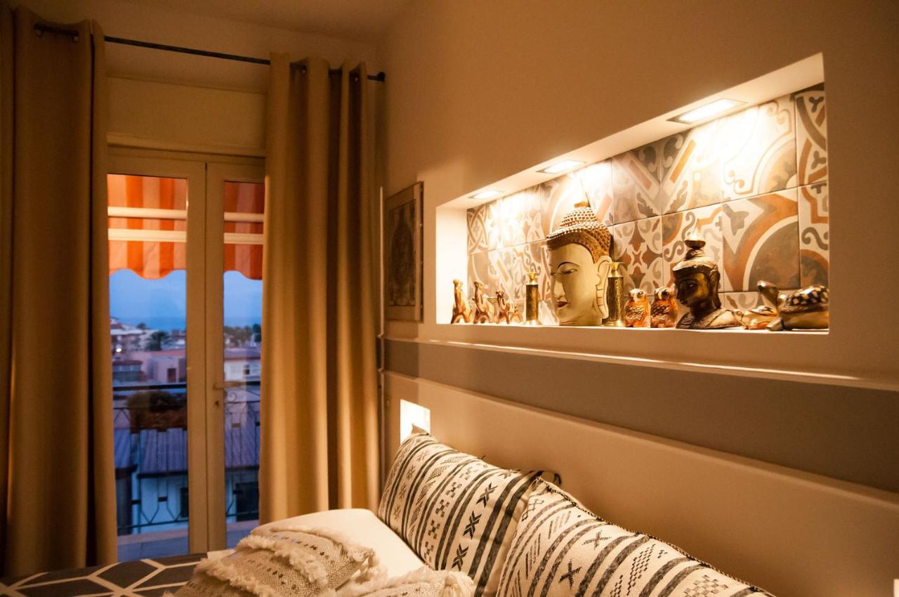 Attico Rooms Giardini Naxos Bagian luar foto